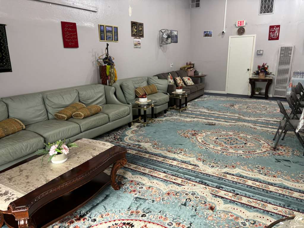 Gallery 16